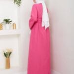 Maxikleid mit Taillengürtel