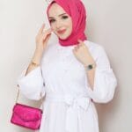 Maxikleid mit Taillengürtel