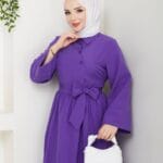 Maxikleid mit Taillengürtel