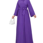 Maxikleid mit Taillengürtel