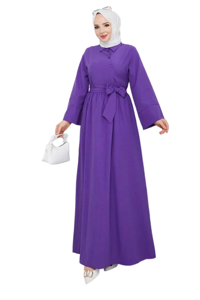 Maxikleid mit Taillengürtel
