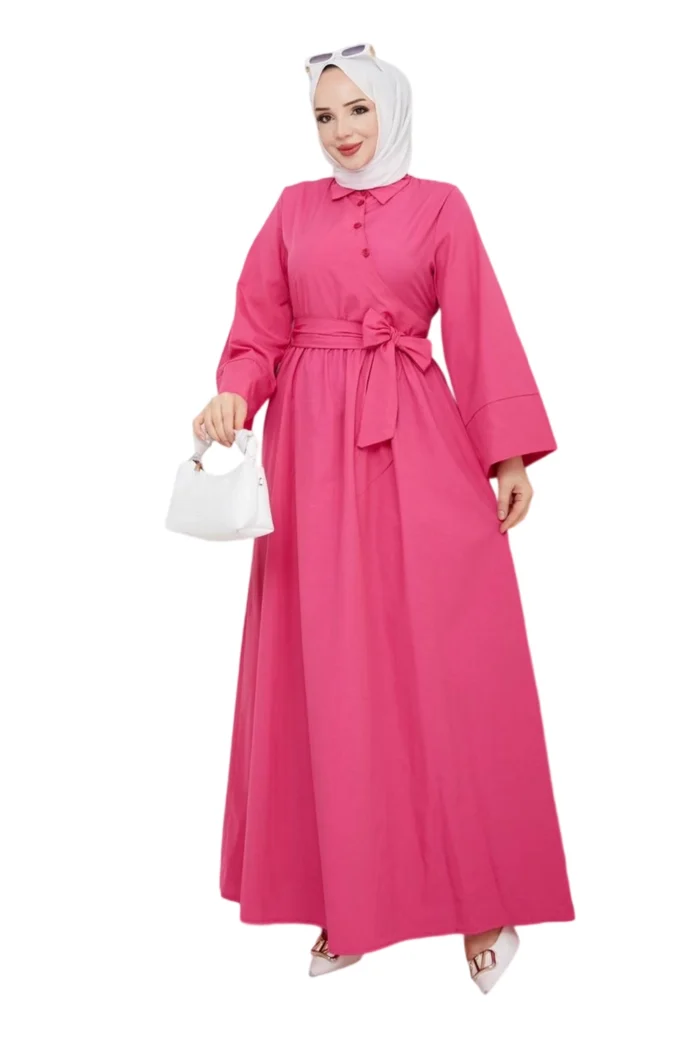 Maxikleid mit Taillengürtel