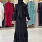 Elegante schwarze Abend-Abaya mit Pailletten & Volantrock – Bild 5