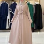 Elegante Crinkle-Abaya mit Gürtel – Stilvoll & Zeitlos – Bild 9