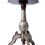 Handgefertigter Teetisch mit Perlmutt-Inlay & floraler Kante – Bild 2