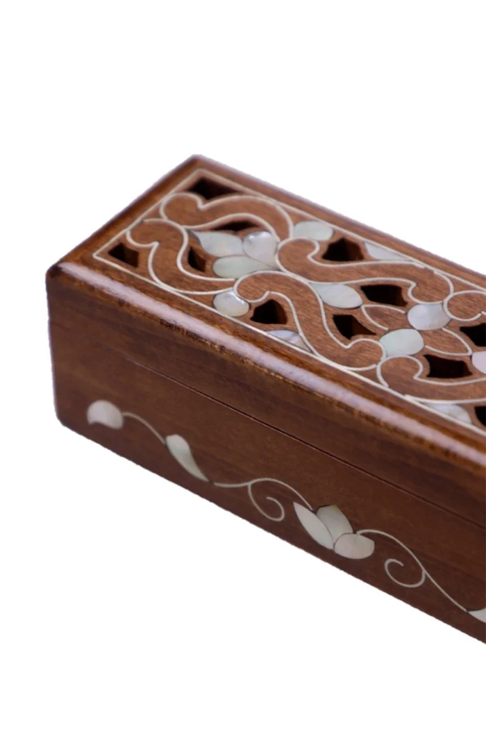 Handcrafted Wooden Box with Mother of Pearl Inlay – Floral Design – Bild 2
