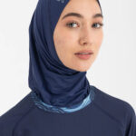 Schwimm Hijab Navy - Ultra-Fit Badekappe – Bild 2