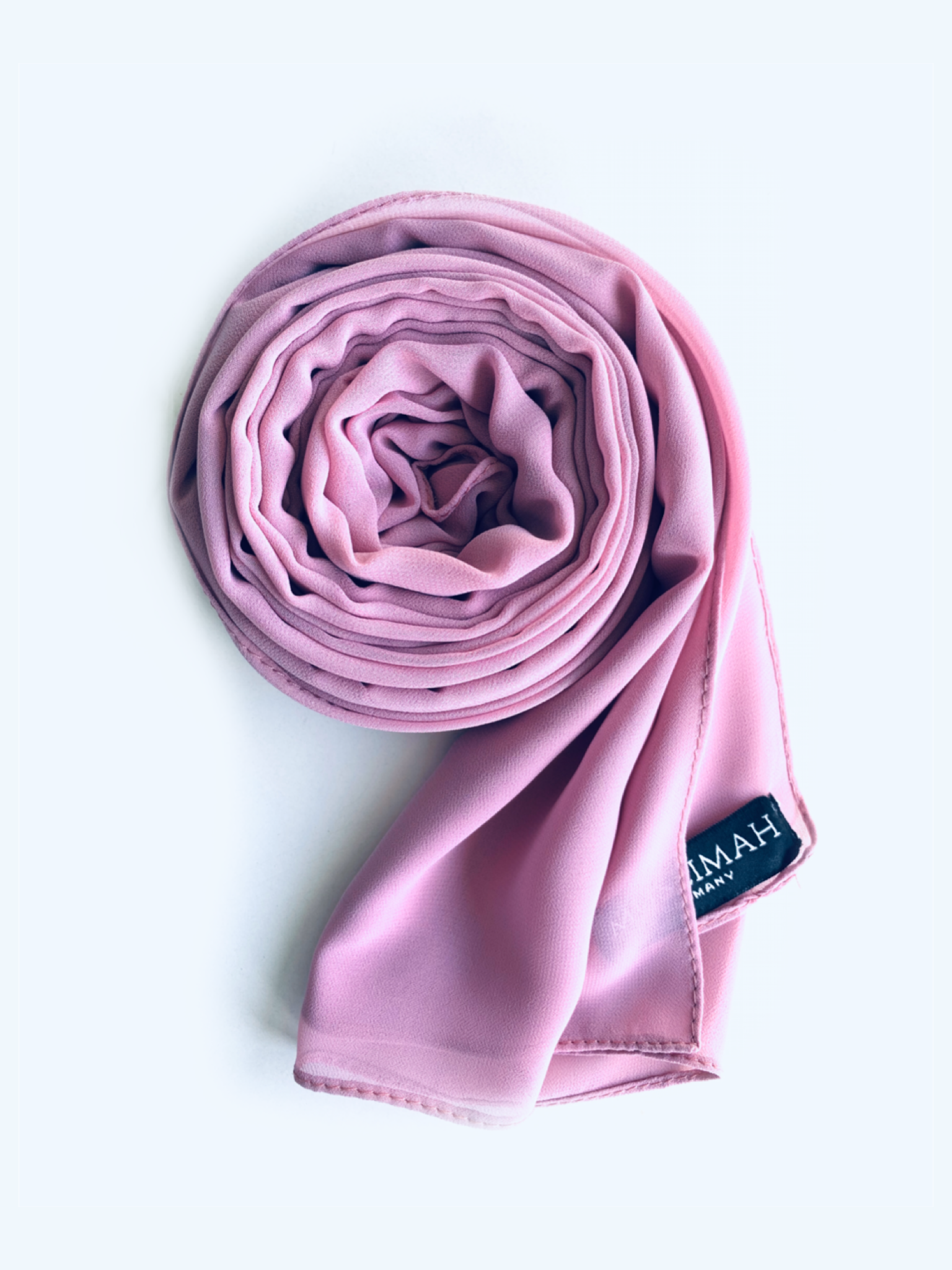 image_0cb1785f-ce75-472c-a004-0bb2872bc549-1.png Chiffon Hijab Flieder - Premium Kopftuch – Bild 1