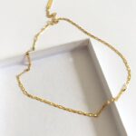 ZOÉ CHOKER – Bild 2